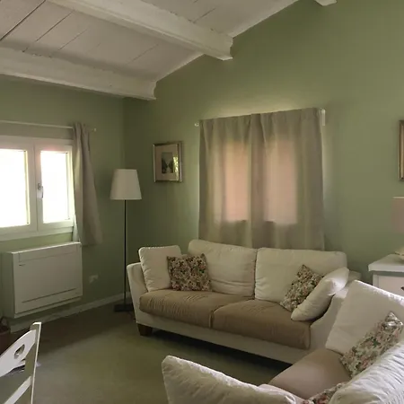 Gospodarstwo agroturystyczne Corte San Giuliano *