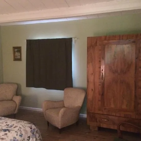 Corte San Giuliano * Correzzola