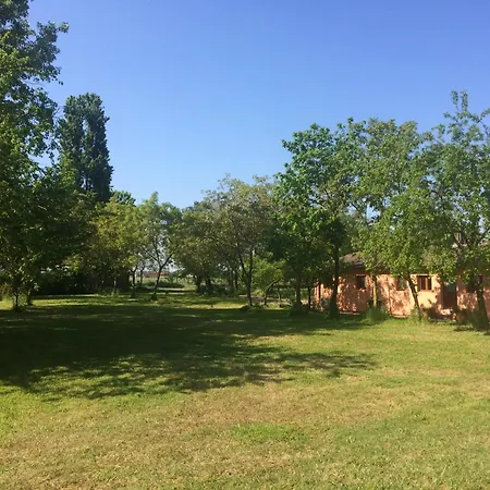 Corte San Giuliano ファームステイ *